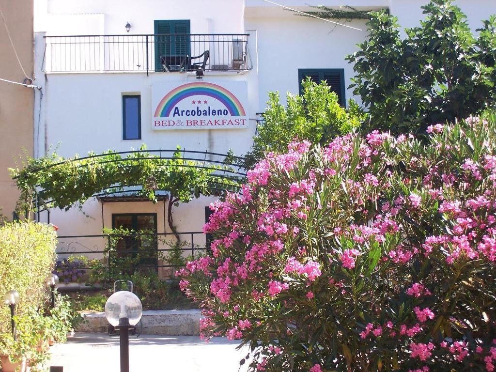 B&B Arcobaleno Cefalu Exterior photo